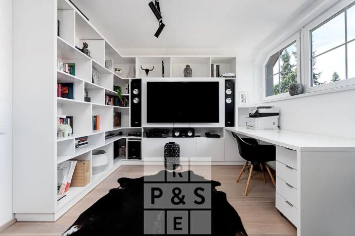 Prodej rodinného domu, Průhonice, Pod Valem II., 243 m2