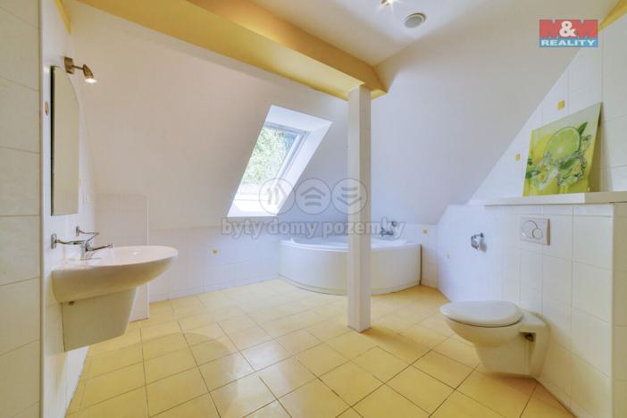 Prodej rodinného domu, Mariánské Lázně - Úšovice, U Zastávky, 232 m2