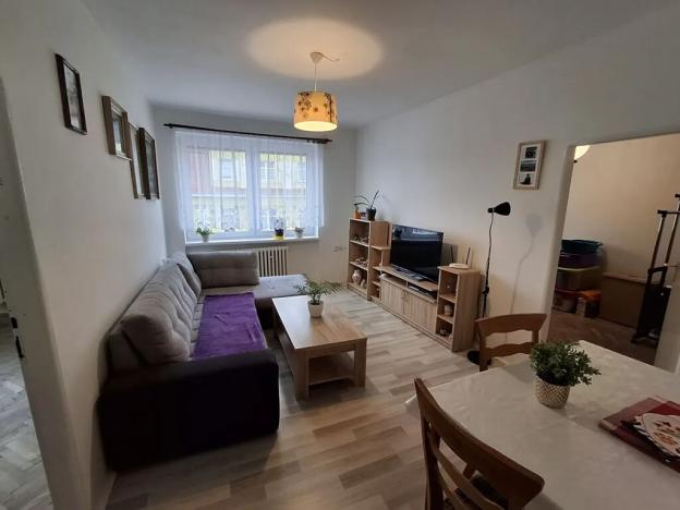 Prodej bytu 4+1, Aš, Hlavní, 71 m2