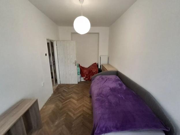 Prodej bytu 4+1, Aš, Hlavní, 71 m2