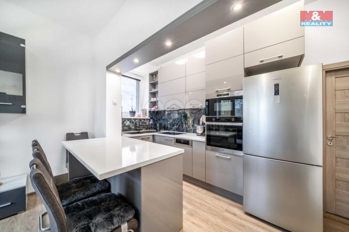 Prodej bytu 3+kk, Ledce, 69 m2