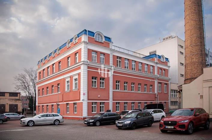 Pronájem kanceláře, Praha - Smíchov, Nádražní, 596 m2