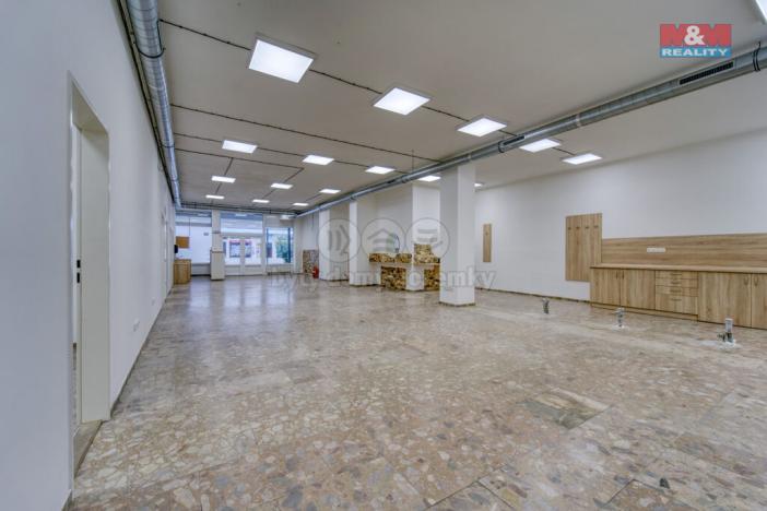 Pronájem obchodního prostoru, Plzeň - Bolevec, Sokolovská, 310 m2