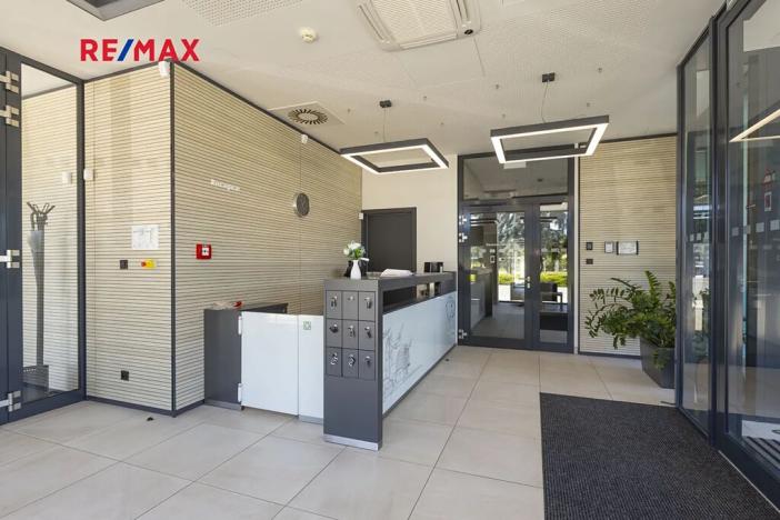 Prodej kanceláře, Kvasiny, 1150 m2