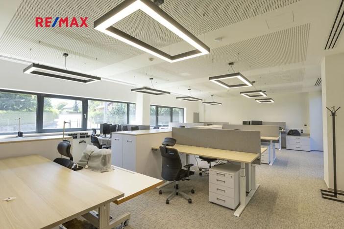 Prodej kanceláře, Kvasiny, 1150 m2