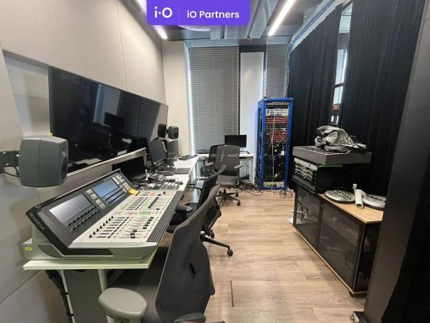 Pronájem kanceláře, Praha - Vinohrady, Italská, 457 m2