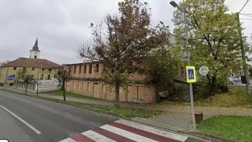 Prodej komerční nemovitosti, Újezd u Brna, Nádražní, 865 m2