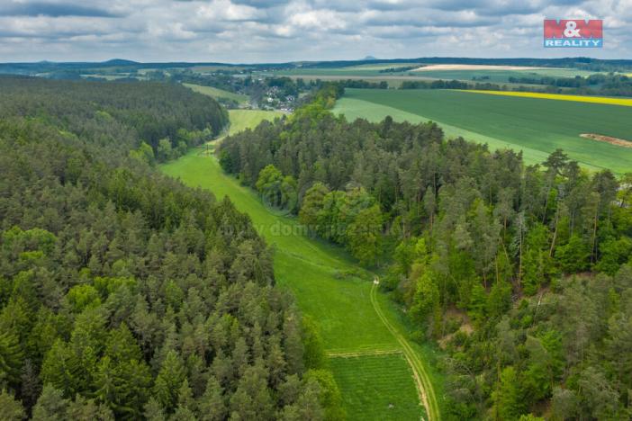 Prodej zahrady, Bílá Hlína, 1800 m2