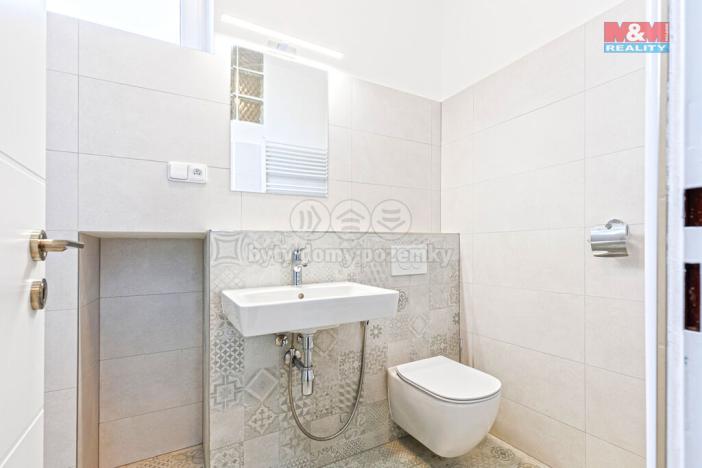 Prodej ubytování, Nové Město na Moravě - Rokytno, 930 m2