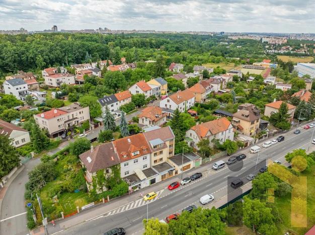 Prodej rodinného domu, Praha - Hostivař, Hornoměcholupská, 537 m2