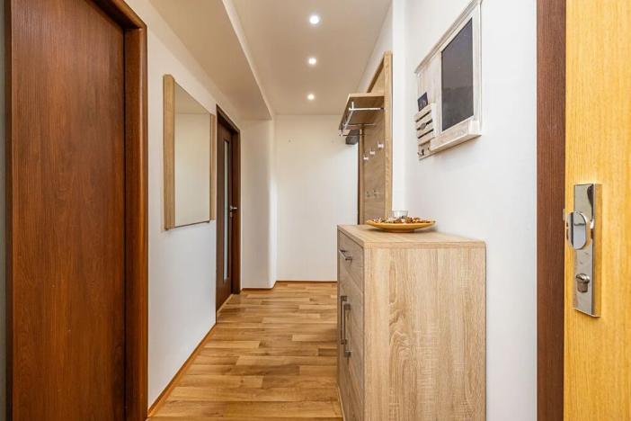 Pronájem bytu 3+1, Meziboří, Husova, 59 m2