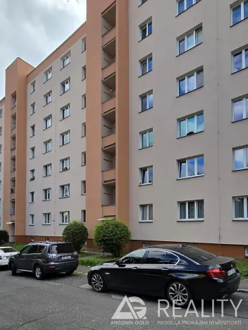 Pronájem bytu 2+1, Praha - Malešice, Chotutická, 54 m2