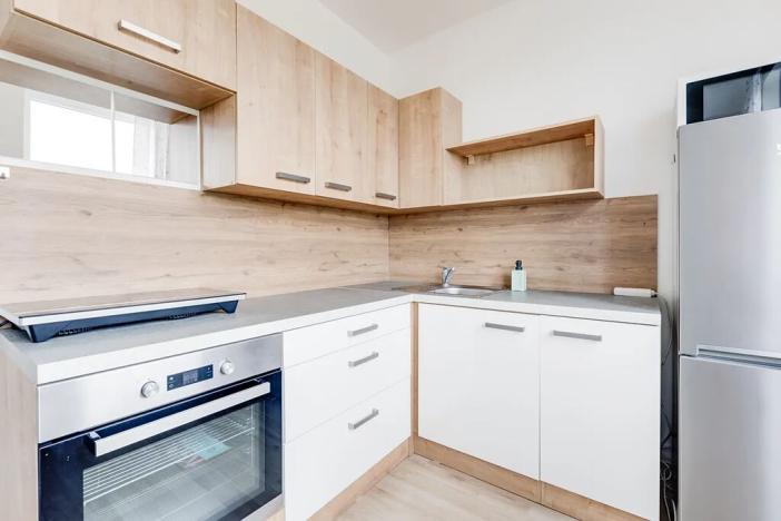 Pronájem bytu 2+kk, Praha - Jinonice, Peroutkova, 32 m2