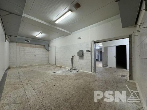 Pronájem výrobních prostor, Brno, U vlečky, 949 m2