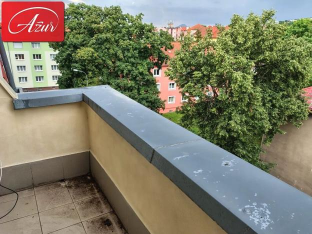 Prodej bytu 2+1, Teplice, Moskevské náměstí, 75 m2