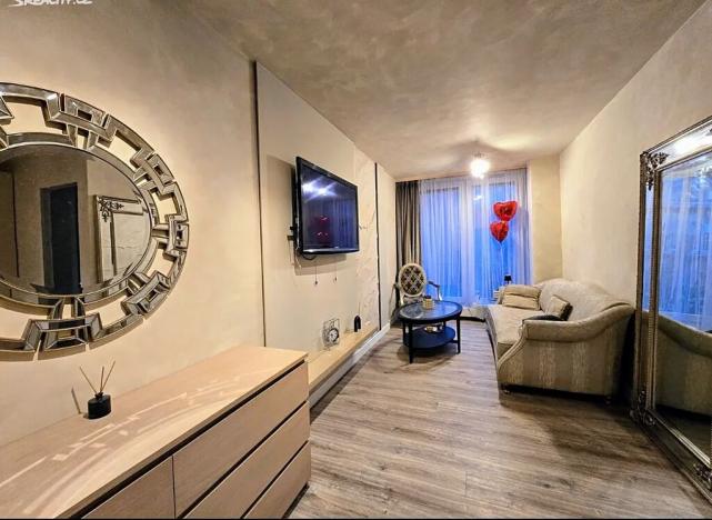 Pronájem bytu 2+kk, Praha - Žižkov, Olgy Havlové, 48 m2