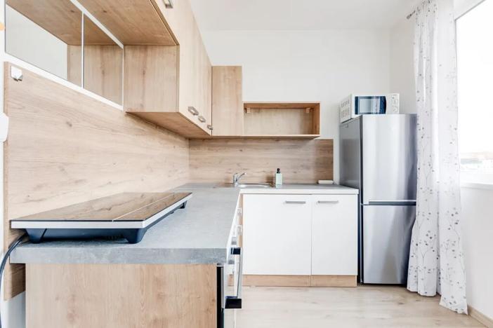 Prodej bytu 2+kk, Praha, Peroutkova, 32 m2