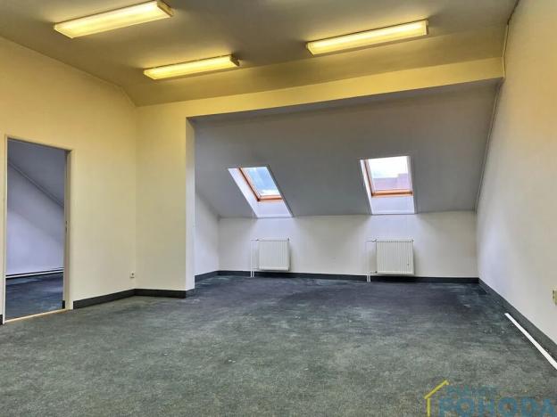 Pronájem komerční nemovitosti, Choceň, náměstí Tyršovo, 500 m2