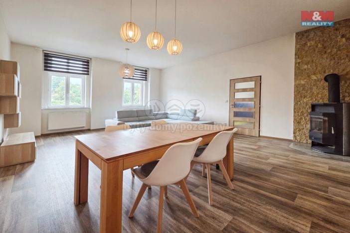 Pronájem bytu 4+1, Cheb, Májová, 117 m2