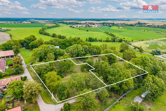 Prodej pozemku pro bydlení, Chotěšice - Malá Strana, 8325 m2