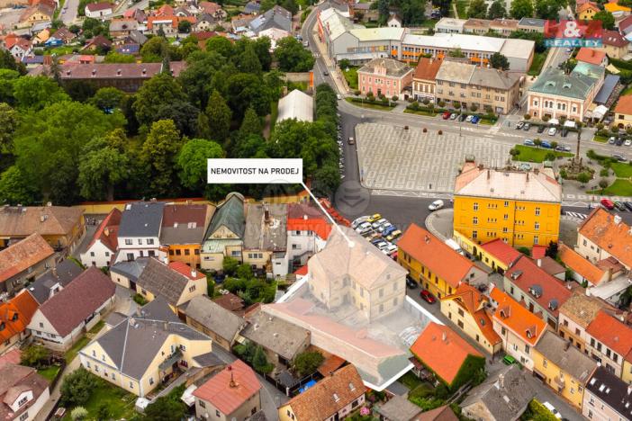 Prodej činžovního domu, Opočno, Baštecká, 970 m2