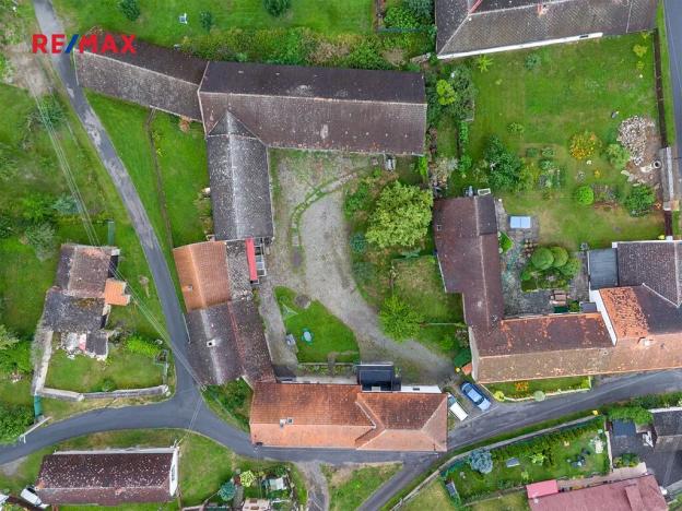 Prodej rodinného domu, Kozárovice, 174 m2