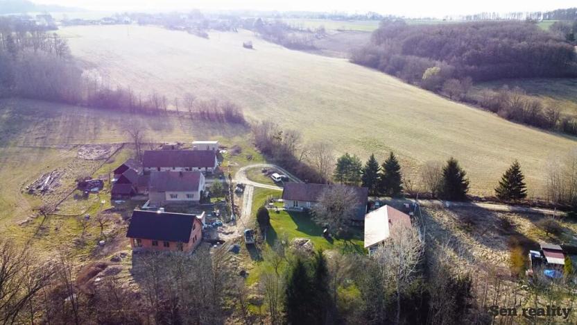 Prodej pozemku pro bydlení, Morašice, 3579 m2