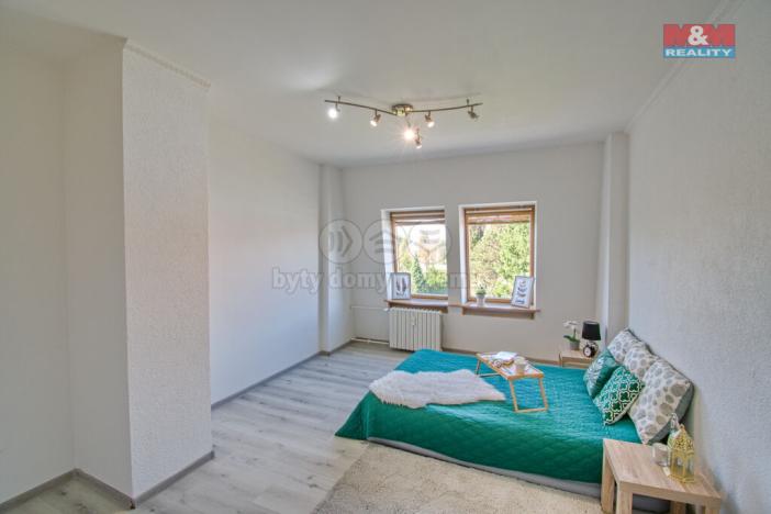 Prodej bytu 4+1, Hranice - Hranice I-Město, Kpt. Jaroše, 97 m2