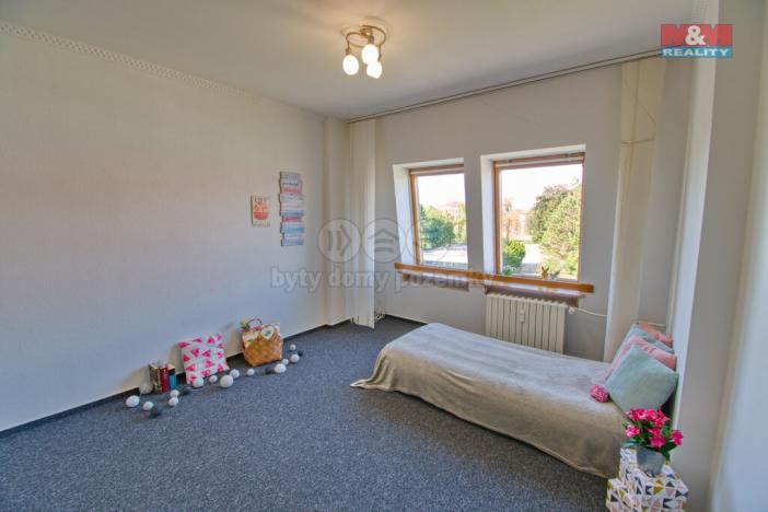 Prodej bytu 4+1, Hranice - Hranice I-Město, Kpt. Jaroše, 97 m2