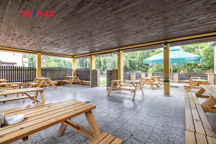 Prodej obchodního prostoru, Čelákovice, Rumunská, 794 m2