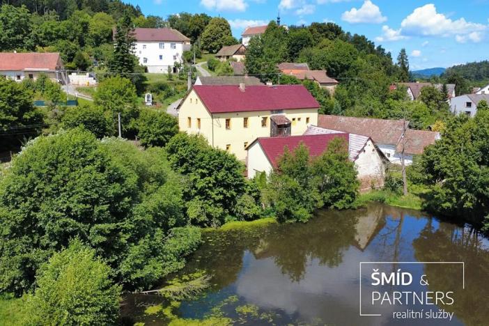 Prodej chalupy, Oselce, 239 m2