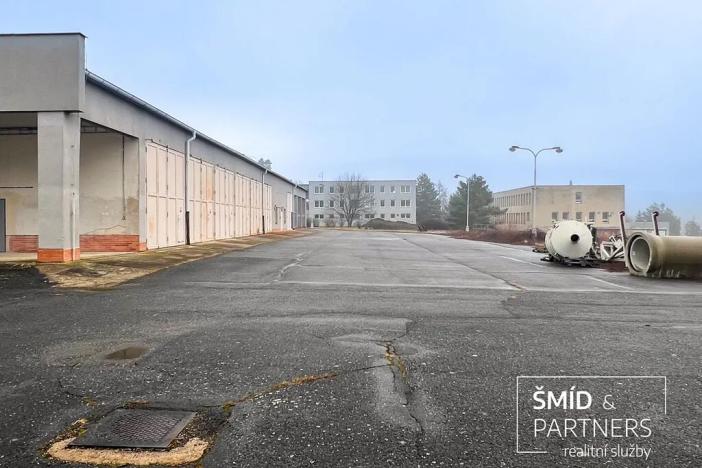 Pronájem skladu, Vrátkov, 1170 m2