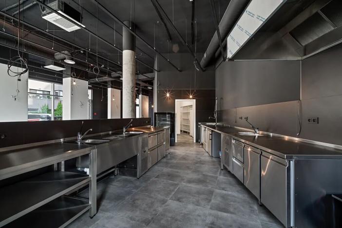 Prodej restaurace, Praha - Holešovice, V háji, 217 m2