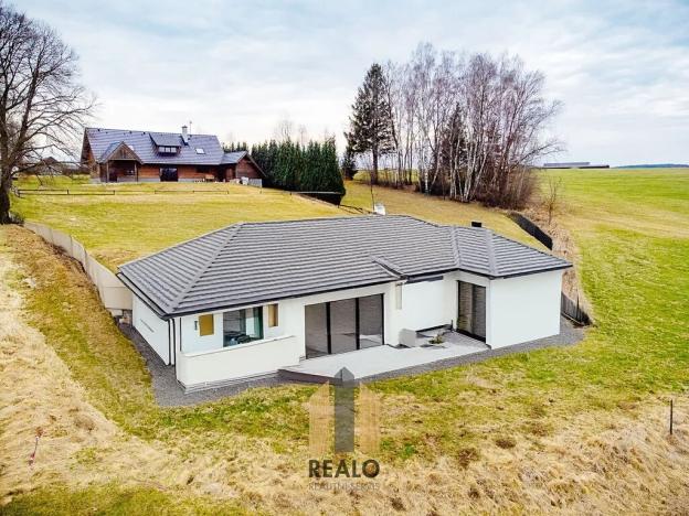 Prodej pozemku pro bydlení, Kamenice nad Lipou, 2800 m2