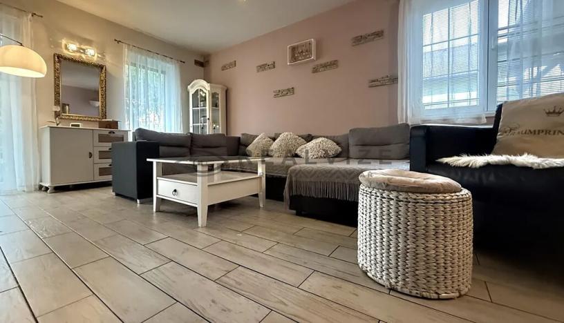 Prodej rodinného domu, Strážkovice, 200 m2