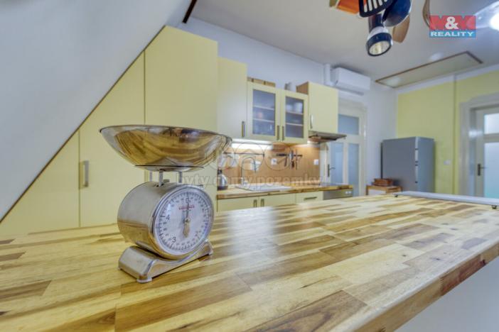 Prodej bytu 3+1, Cheb, Kachní kámen, 118 m2