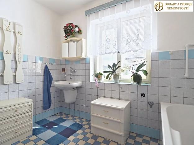 Prodej vícegeneračního domu, Chromeč, 200 m2