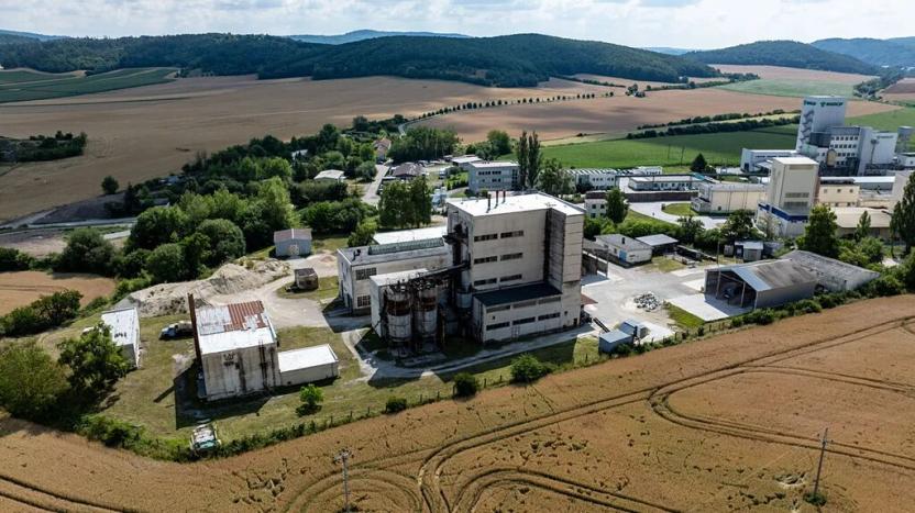 Prodej skladu, Čebín, 3507 m2