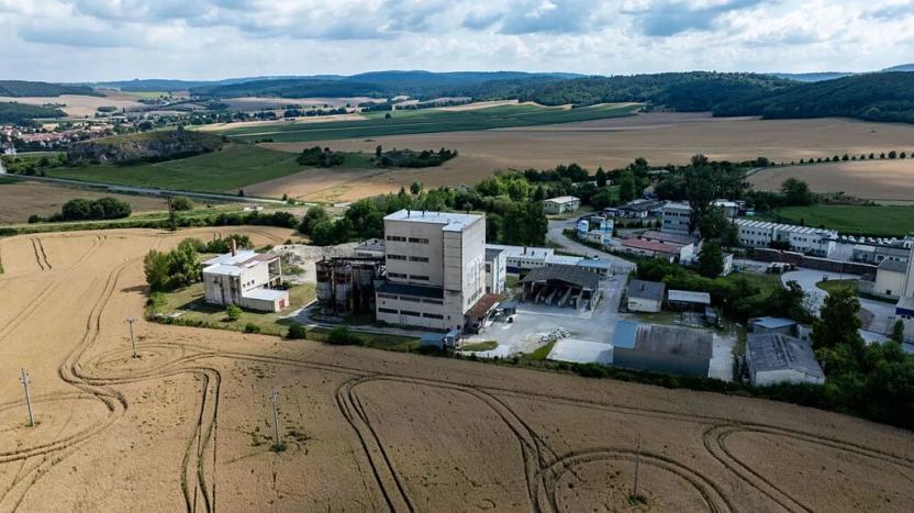 Prodej výrobních prostor, Čebín, 3507 m2