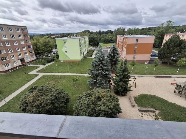 Prodej bytu 2+1, Cheb, V Zahradách, 51 m2