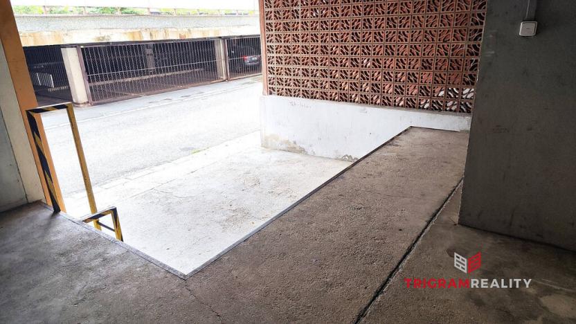 Pronájem skladu, Hradec Králové - Nový Hradec Králové, třída Edvarda Beneše, 24 m2