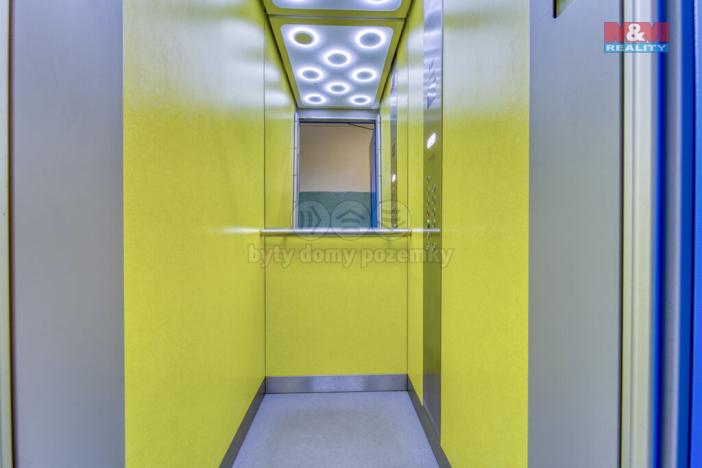 Prodej bytu 2+1, Tachov, Bělojarská, 60 m2