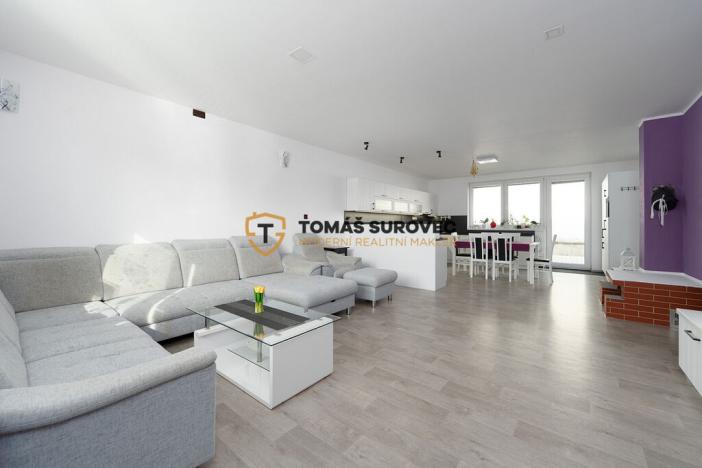 Prodej rodinného domu, Zlín - Louky, K Luhám, 277 m2