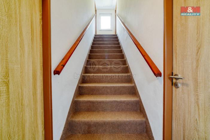 Pronájem obchodního prostoru, Mariánské Lázně - Úšovice, U Mlékárny, 175 m2