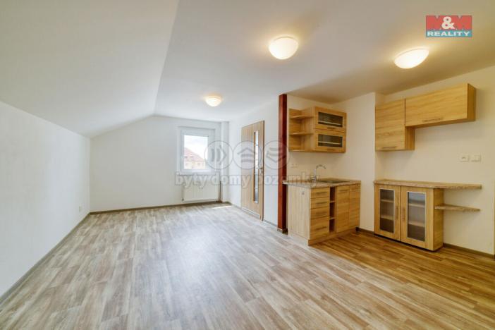 Pronájem obchodního prostoru, Mariánské Lázně - Úšovice, U Mlékárny, 175 m2