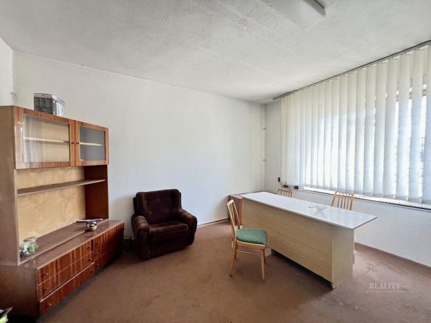 Pronájem skladu, Dlouhá Brtnice, 350 m2