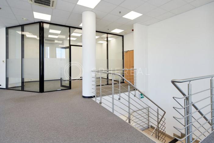 Pronájem obchodního prostoru, Brno - Brno-město, Benešova, 191 m2