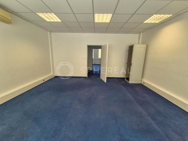 Pronájem kanceláře, Brno - Slatina, Řípská, 436 m2