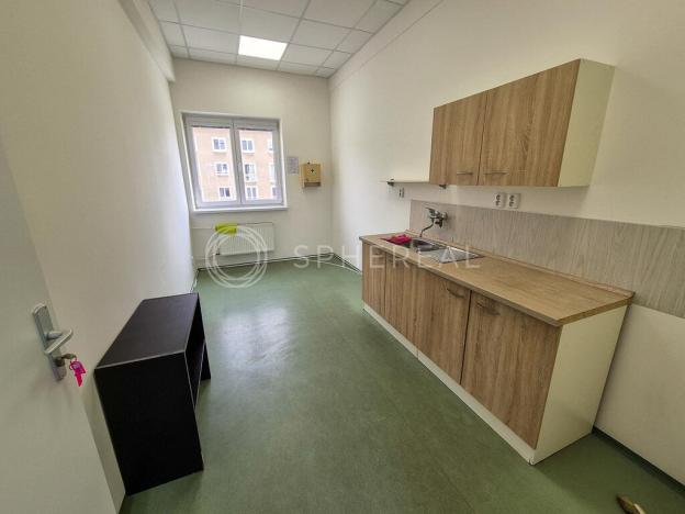 Pronájem kanceláře, Brno - Žabovřesky, Veveří, 344 m2