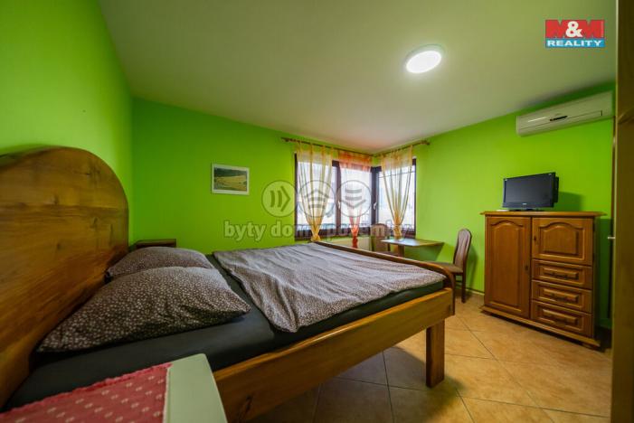 Prodej ubytování, Rohatec, Hodonínská, 420 m2